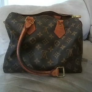 Louis Vuitton Speedy 25